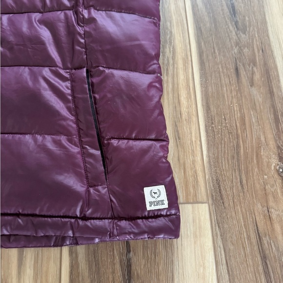 PINK Victoria’s Secret Vest size medium - Picture 2 of 5
